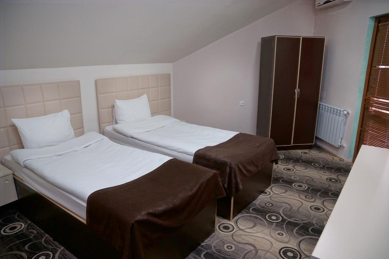Nor Yerevan Hotel Exterior foto